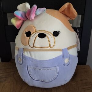 NWT SQUISHMALLOW (DAVITTA THE BULLDOG) 11" X 12" In Pastel Bow & Overalls
